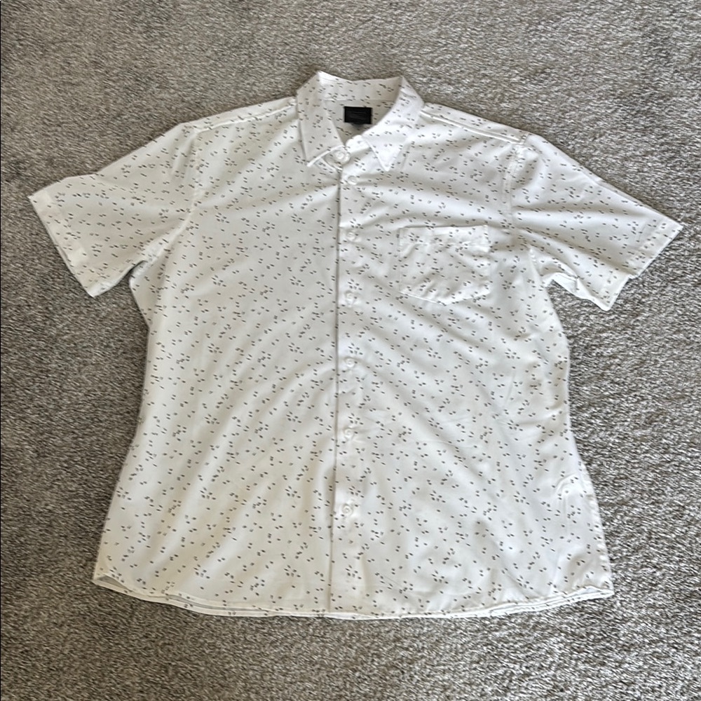 Men's White Patterned Shirt